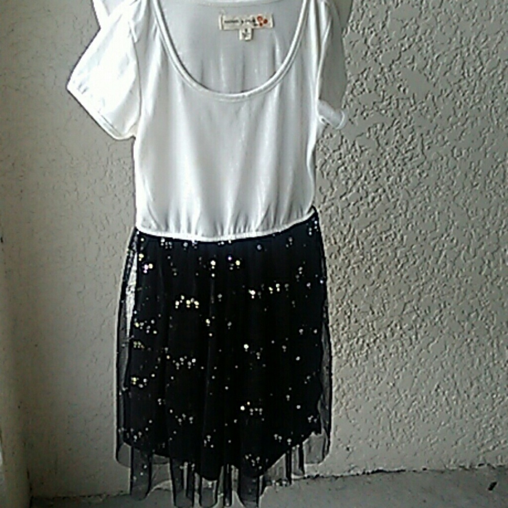 Rachael &Chloe dress size 8